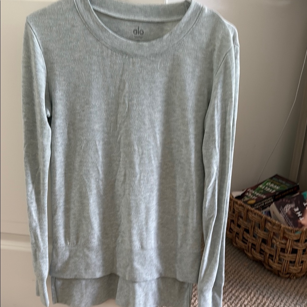 Alo mint green Long Sleeve Top worn 2x